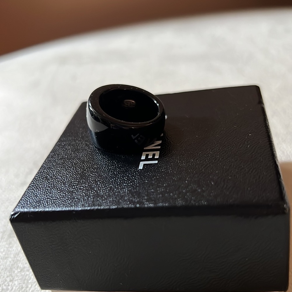 CC stamped Chanel black Resin Ring sz US 7 - Picture 10 of 14
